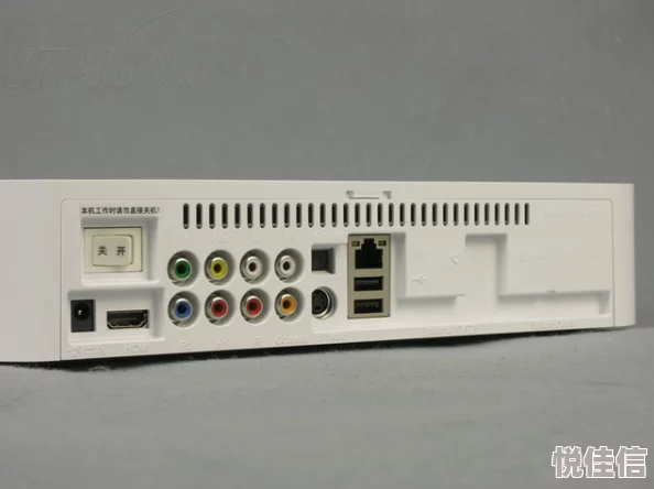 TOBU6-8HD这款产品具有高清显示和多功能接口，适合家庭娱乐和办公使用