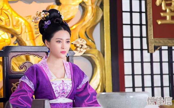 一世倾城冷宫弃妃听说皇上后悔了还偷偷去看她只是她不肯原谅